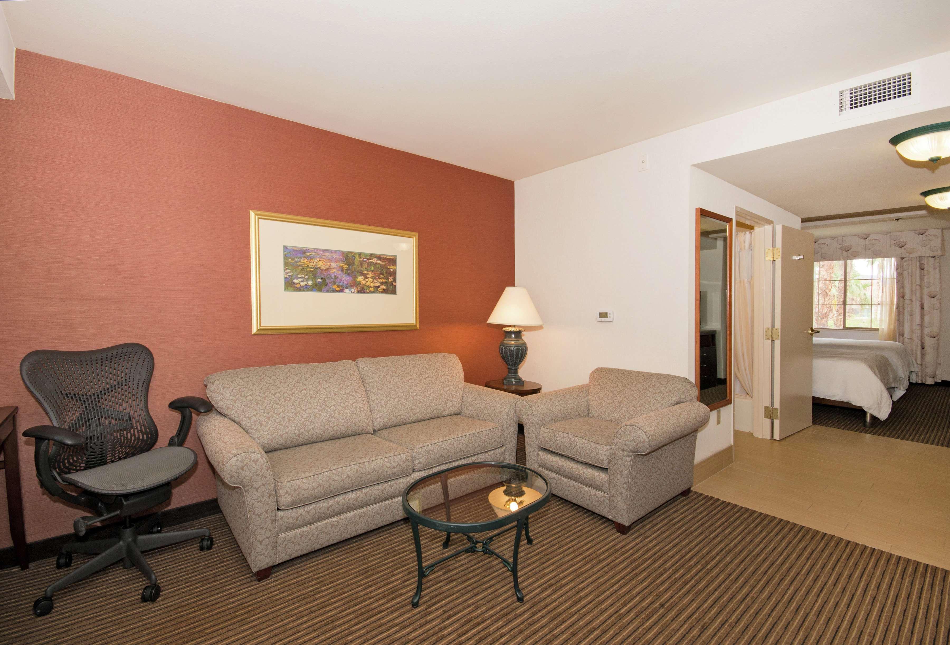 Hilton Garden Inn Palm Springs/Rancho Mirage Exterior foto